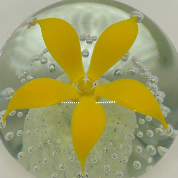 Wheaton Glass Controlled Bubble Paperweight With Yellow Flower Design - Picture 9 of 16
